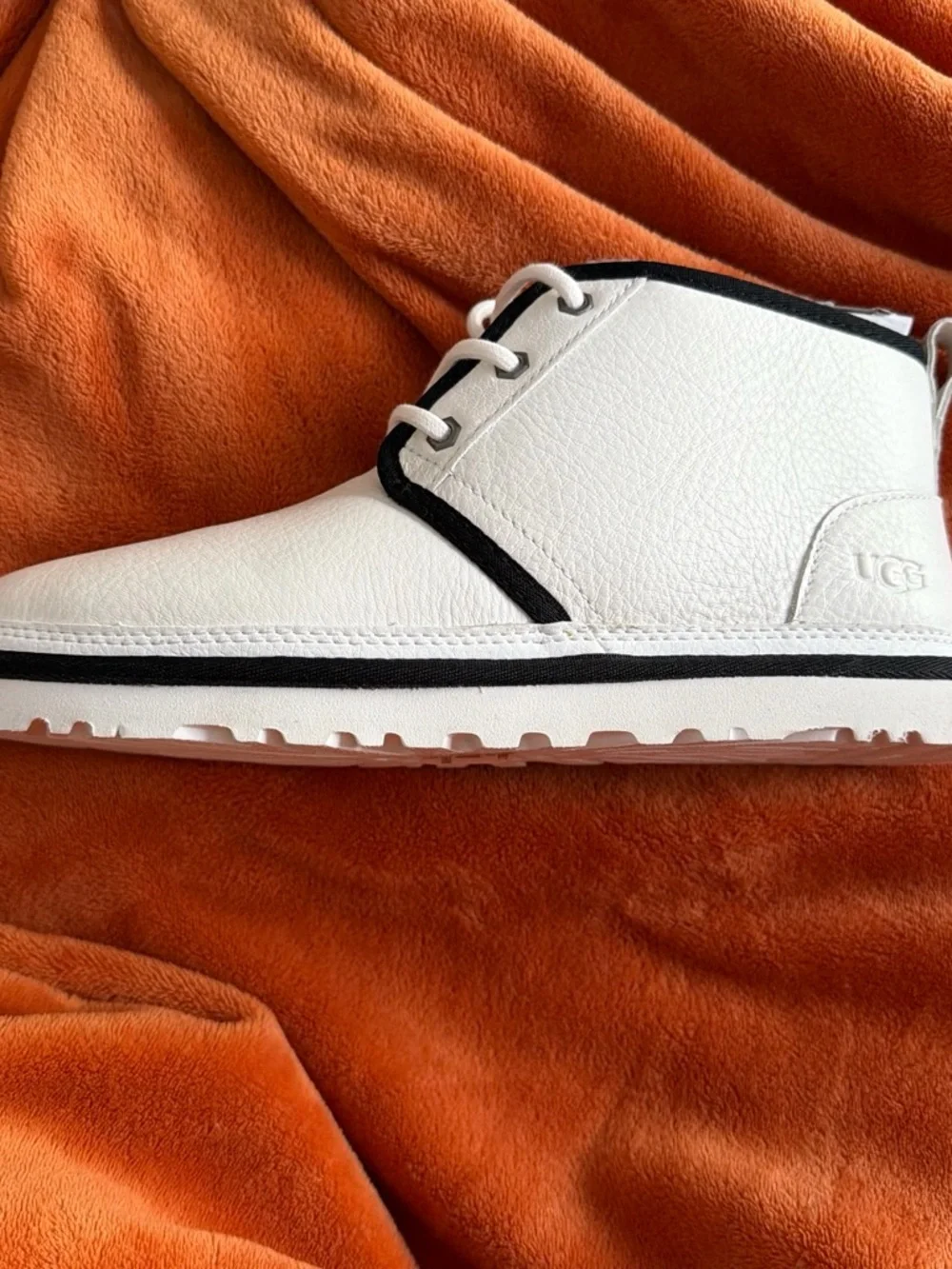 UGG White Leather Neumel with Black Trim